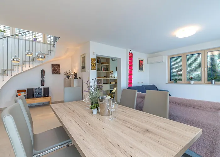 Casa vacanze Panorama Seaview Kolomban - Happy