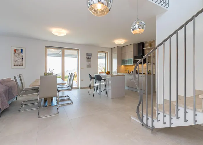 Panorama Seaview Kolomban - Happy بيت للعطل أنكاران